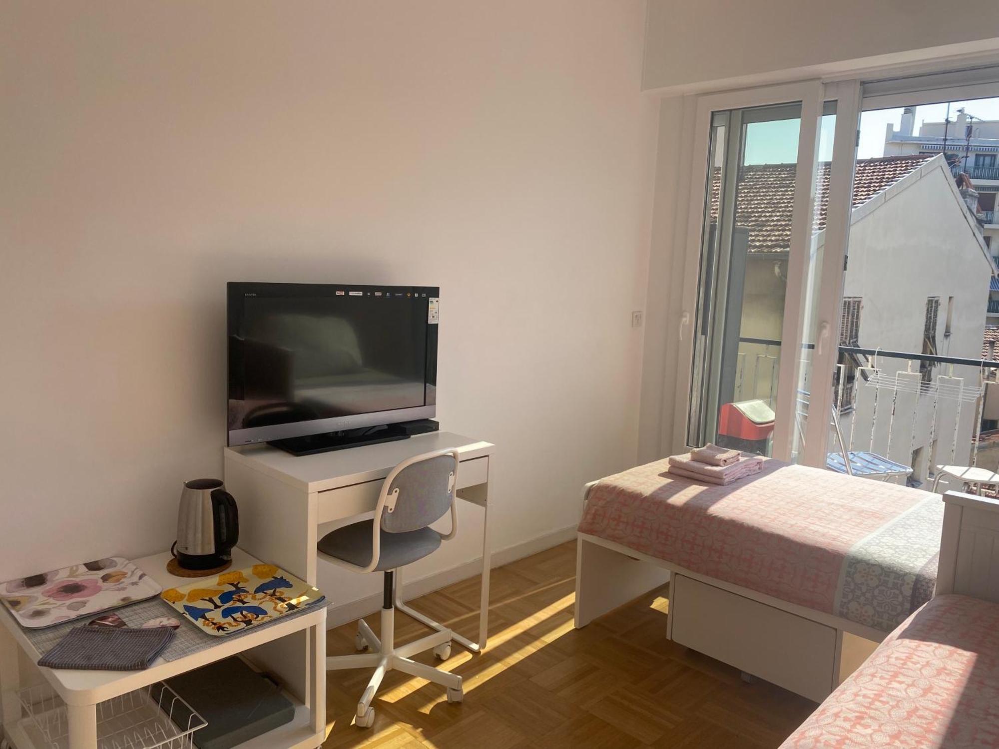 Mirela'S Private Room With Key, Ac, Lift & Balcony In The Center Of Nice On The Cote D'Azur Exterior foto
