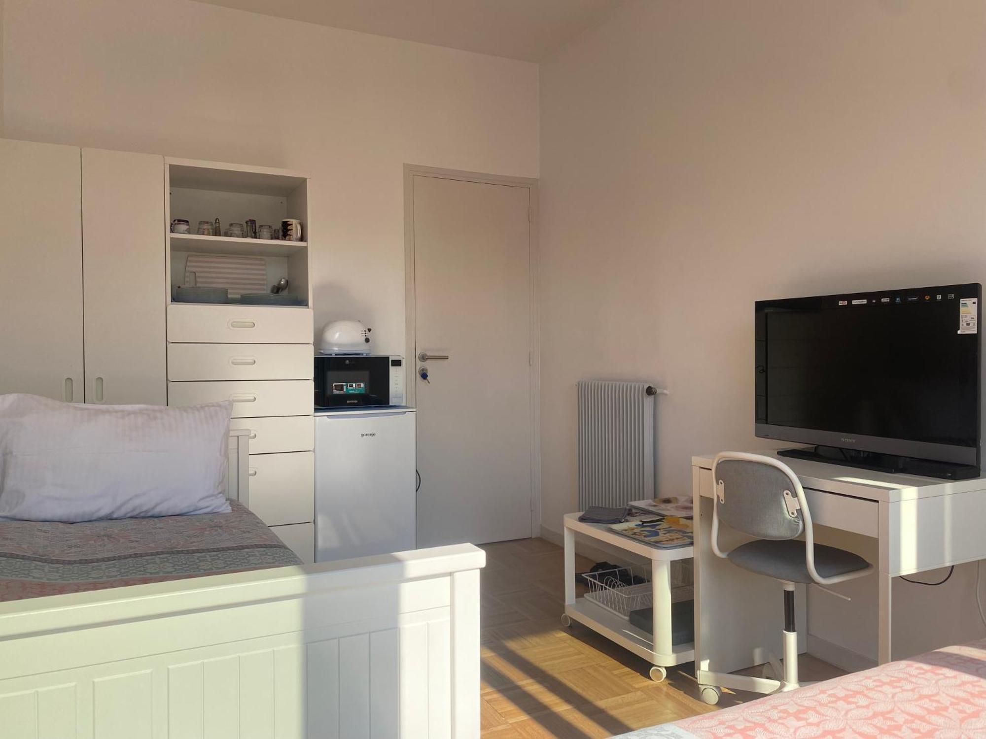 Mirela'S Private Room With Key, Ac, Lift & Balcony In The Center Of Nice On The Cote D'Azur Exterior foto