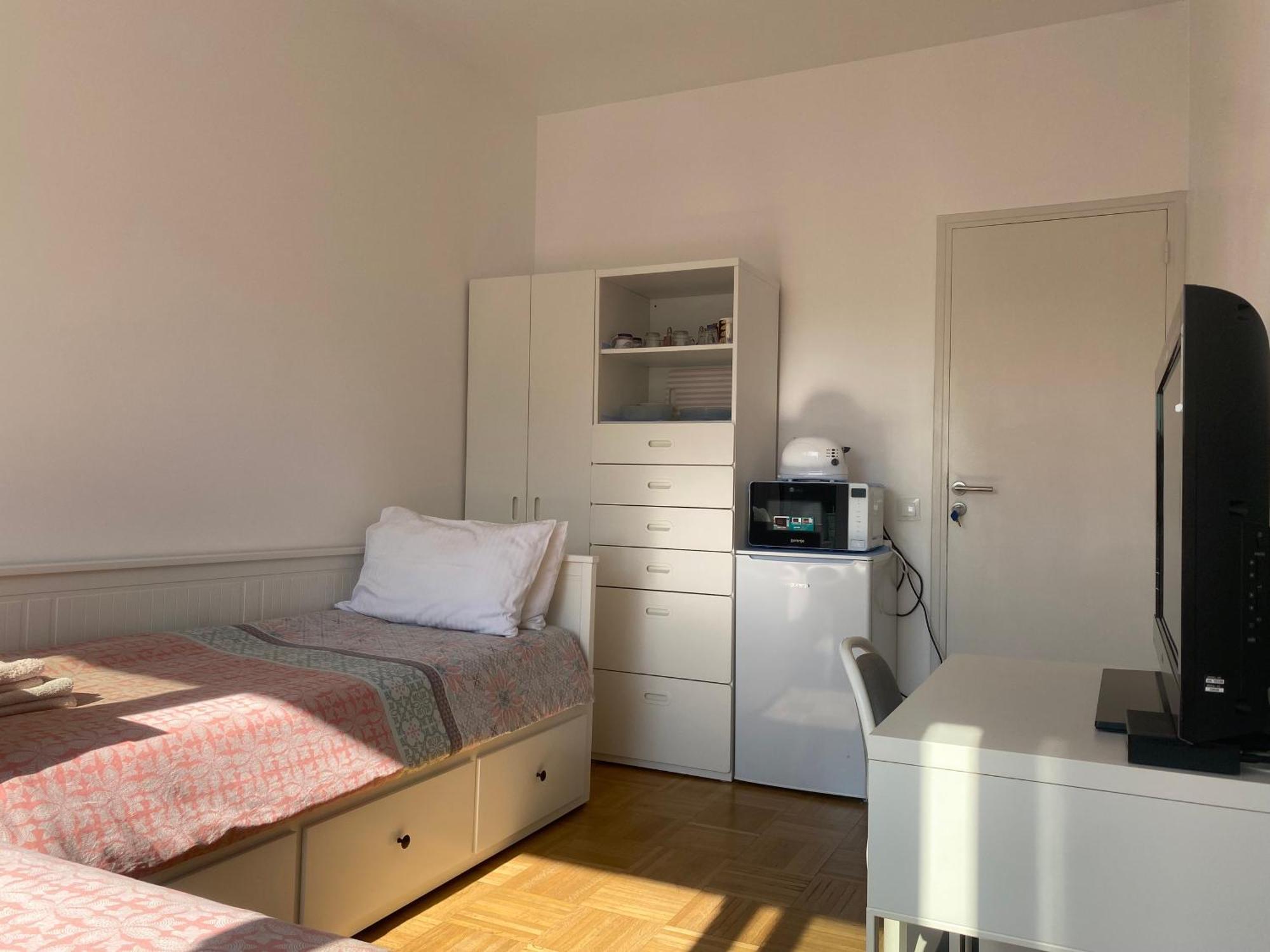 Mirela'S Private Room With Key, Ac, Lift & Balcony In The Center Of Nice On The Cote D'Azur Exterior foto